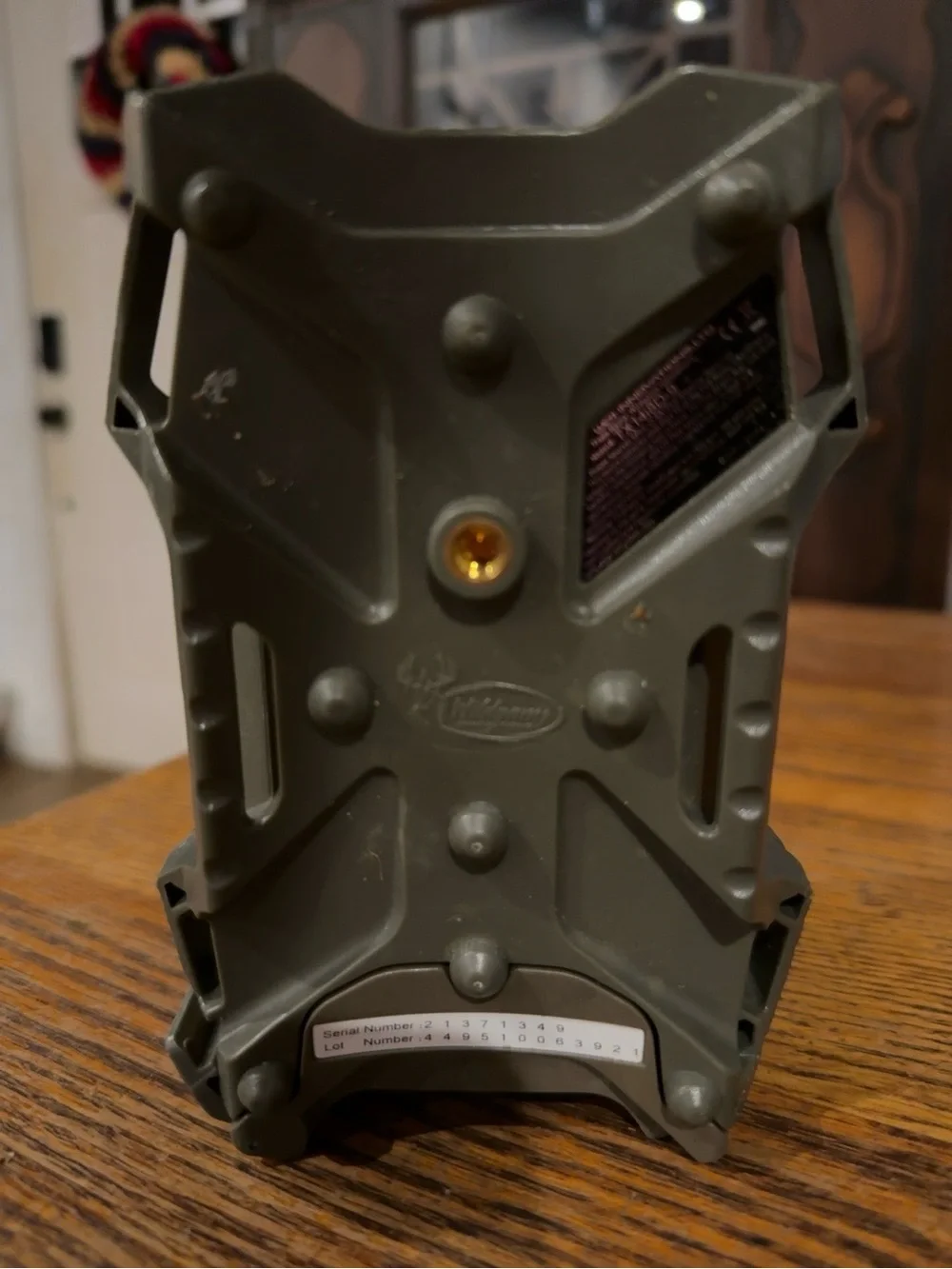 Trail Camera with Purple IR Illuminator - Camouflage Gray
